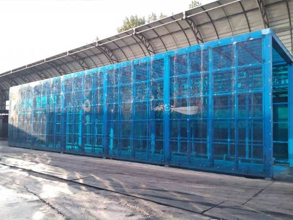 封闭式工程洗车机