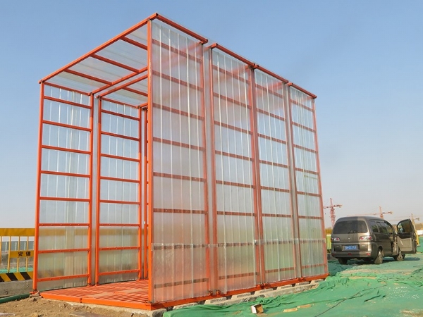 封闭式工程洗车机